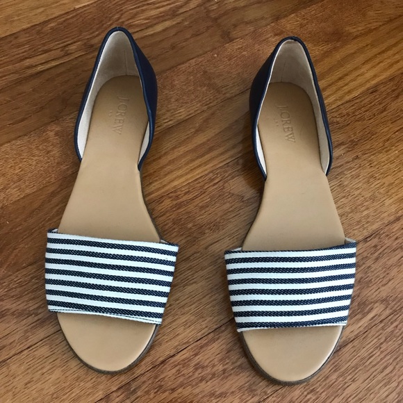 J. Crew Shoes - J.Crew like-new navy and white leather flats